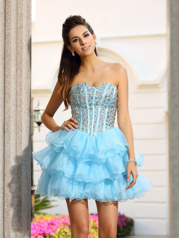 Wholesale A-Line/Princess Sweetheart Beading Sleeveless Short Organza Cocktail Dresses