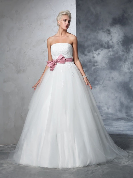 Wholesale Ball Gown Strapless Bowknot Sleeveless Long Net Wedding Dresses