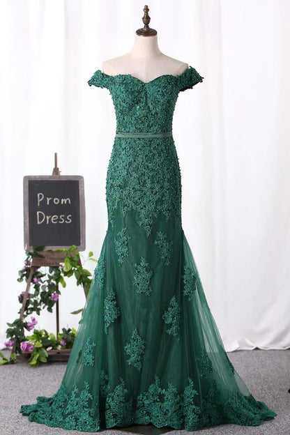 Wholesale Off The Shoulder Prom Dresses Mermaid Tulle With Applique And Beadings Covered Button