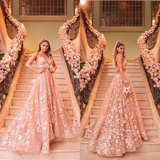 Wholesale Princess Halter Backless Pink Lace Prom Dresses Appliques With Two Piece Floral Formal Dress