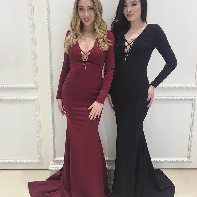 Wholesale Satin Fabulous Black Halter Deep V-neck Long Sleeve Sexy Prom Dresses