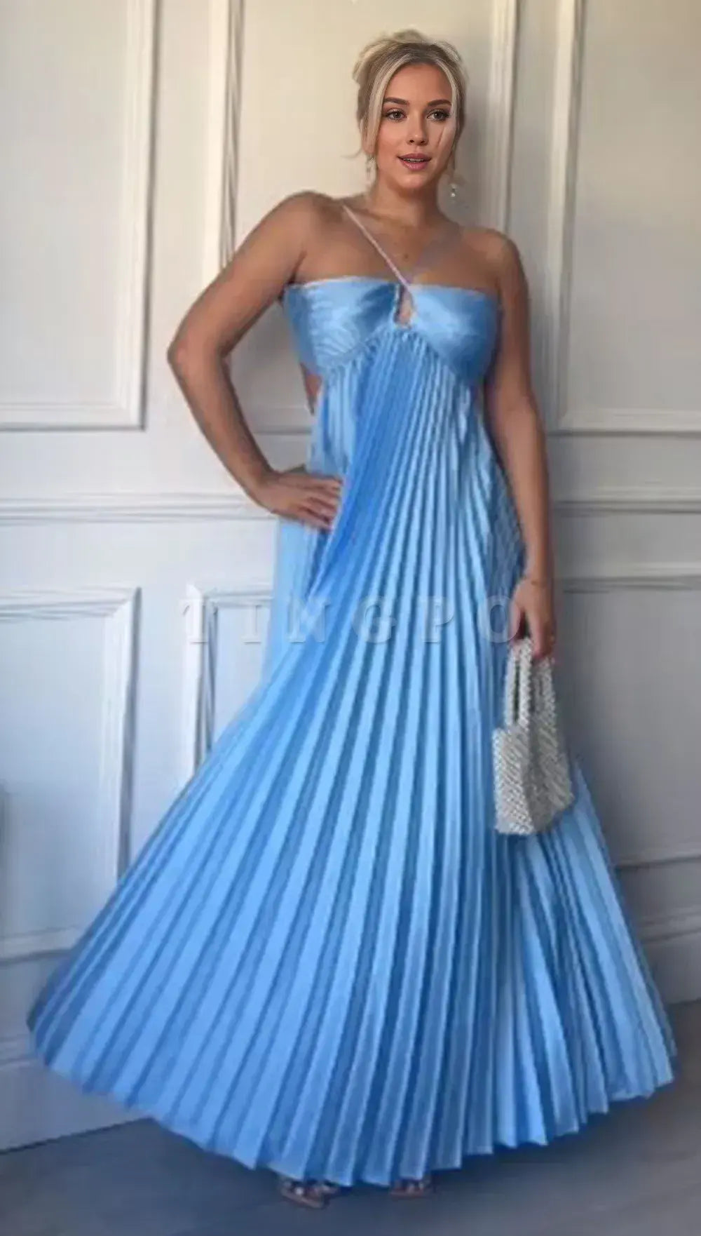 Wholesale Simple A line Halter Blue Sleeveless Long Prom Dress Formal Evening Dresses gowns evening dresses