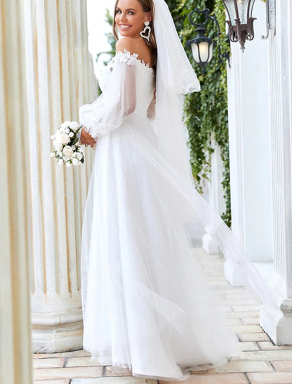 Wholesale Beach Wedding Dresses A-Line Off Shoulder Long Sleeve Floor Length Tulle Bridal Gowns With Lace Insert Appliques