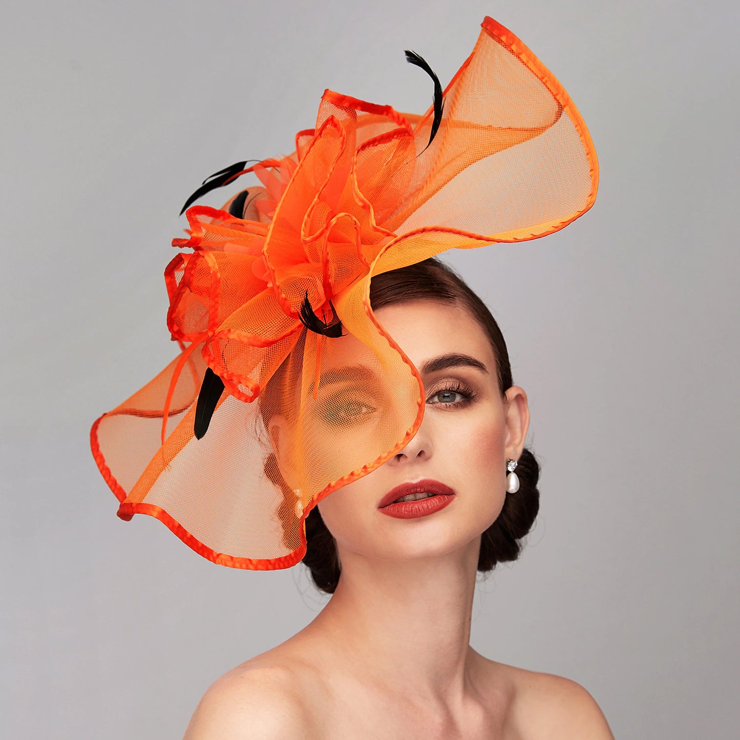 Wholesale Elegant & Luxurious Feather Linen Rayon Kentucky Derby Hat Fascinators Headpiece with Feather Floral Flower 1PC Melbourne Cup Wedding Horse Race Ladies Day Headpiece