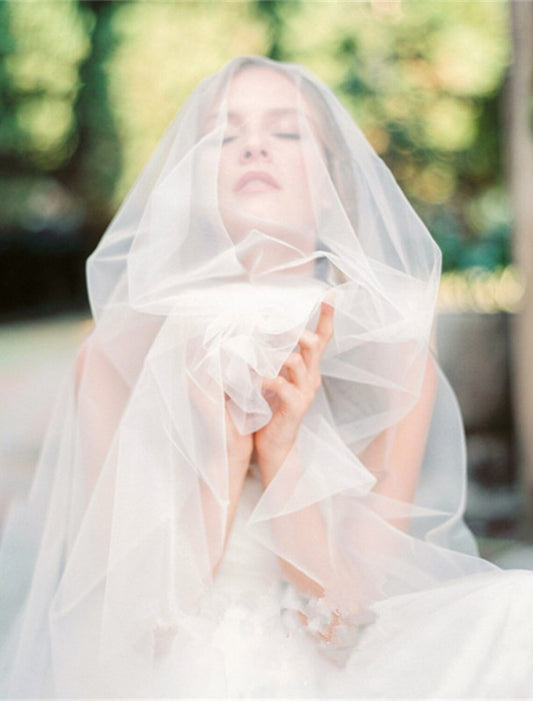 Wholesale One-tier Simple / Classic Style Wedding Veil Cathedral Veils with Pure Color Tulle