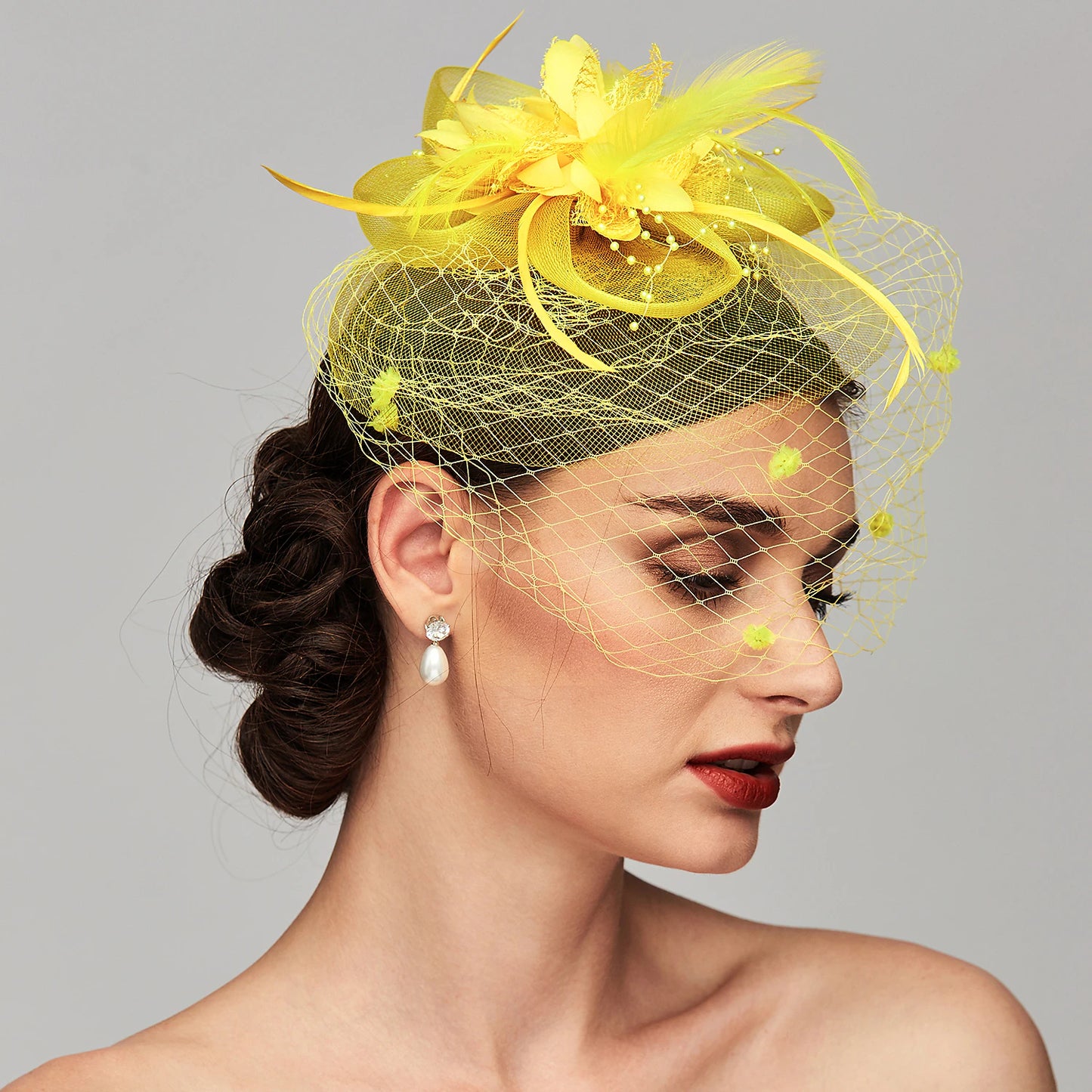 Wholesale Elegant Fascinators Hats Linen Net Mesh Headpiece Kentucky Derby Hat with Clip Headband Feather Floral Flower Mesh Net Wedding Evening Party Horse Race Ladies Day Headpiece Headwear