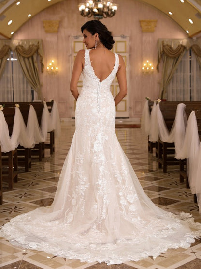 Wholesale Sheath/Column Lace Applique Straps Sleeveless Sweep/Brush Train Wedding Dresses