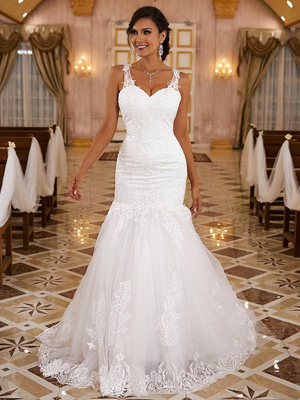 Wholesale Trumpet/Mermaid Lace Applique V-neck Sleeveless Sweep/Brush Train Wedding Dresses