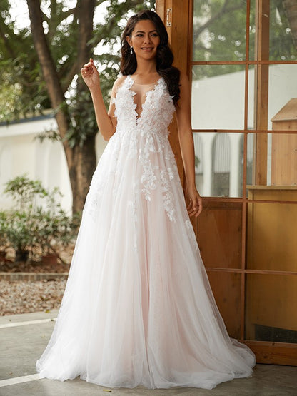 Wholesale A-Line/Princess Tulle Applique Scoop Sleeveless Sweep/Brush Train Wedding Dresses