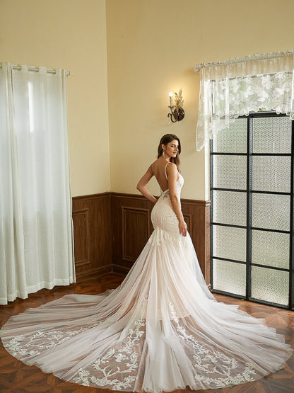 Wholesale Trumpet/Mermaid Tulle Lace V-neck Sleeveless Cathedral Train Wedding Dresses