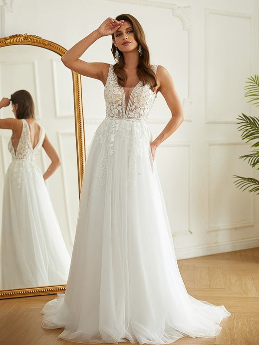 Wholesale A-Line/Princess Tulle Applique V-neck Sleeveless Sweep/Brush Train Wedding Dresses