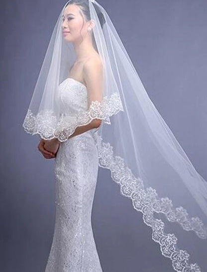 Wholesale One-tier Classic Style / Lace Wedding Veil Chapel Veils with Solid / Pattern POLY / Lace