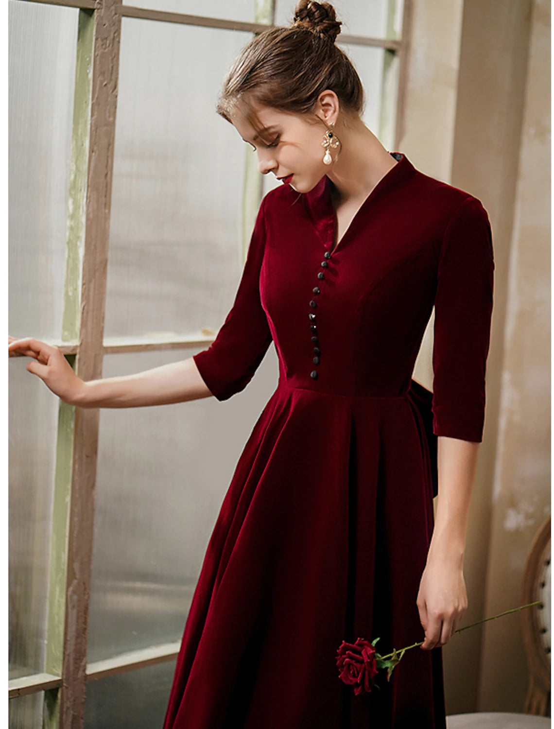 Wholesale A-Line Minimalist Vintage Party Wear Cocktail Party Dress V Neck Half Sleeve Tea Length Velvet with Sleek