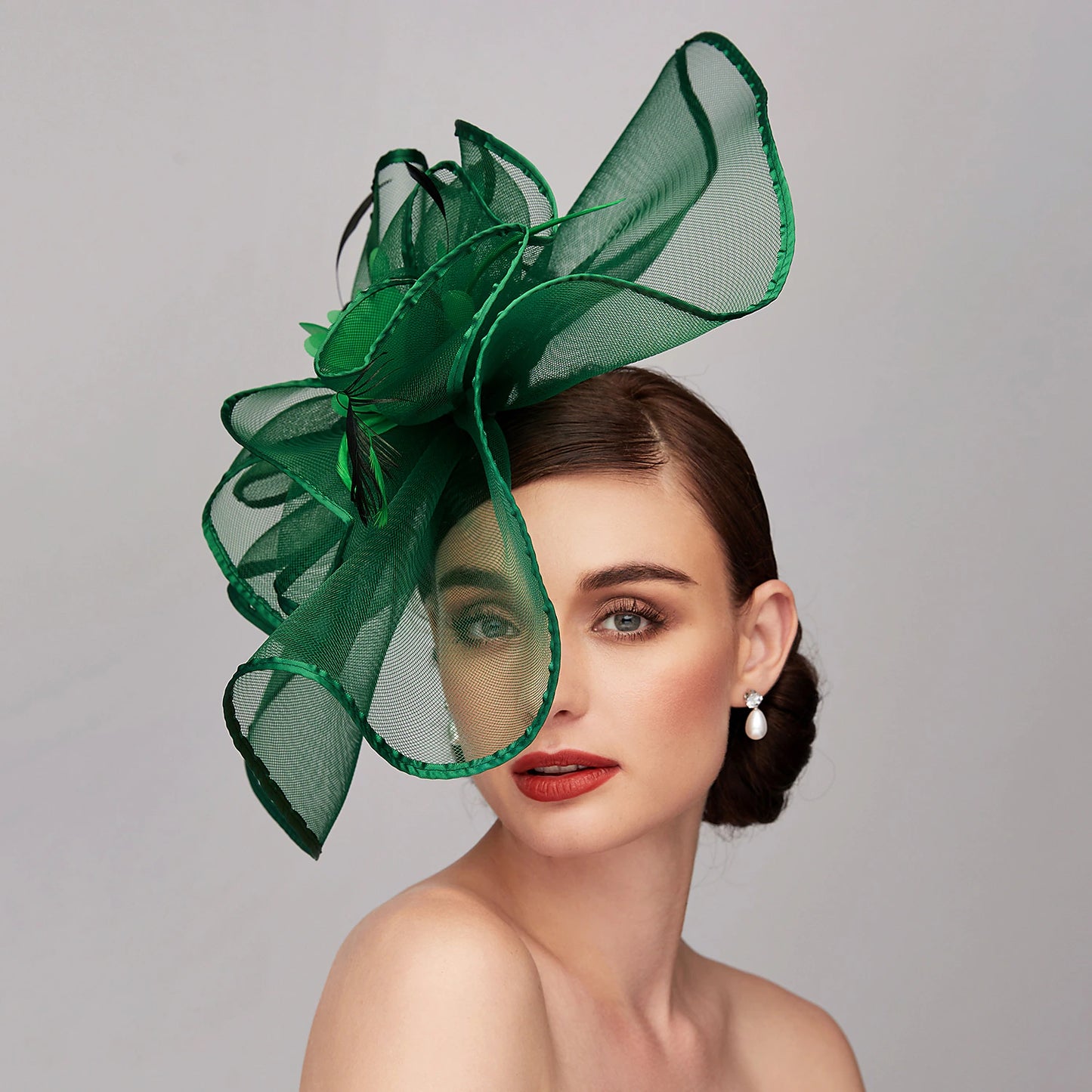 Wholesale Elegant & Luxurious Feather Linen Rayon Kentucky Derby Hat Fascinators Headpiece with Feather Floral Flower 1PC Melbourne Cup Wedding Horse Race Ladies Day Headpiece