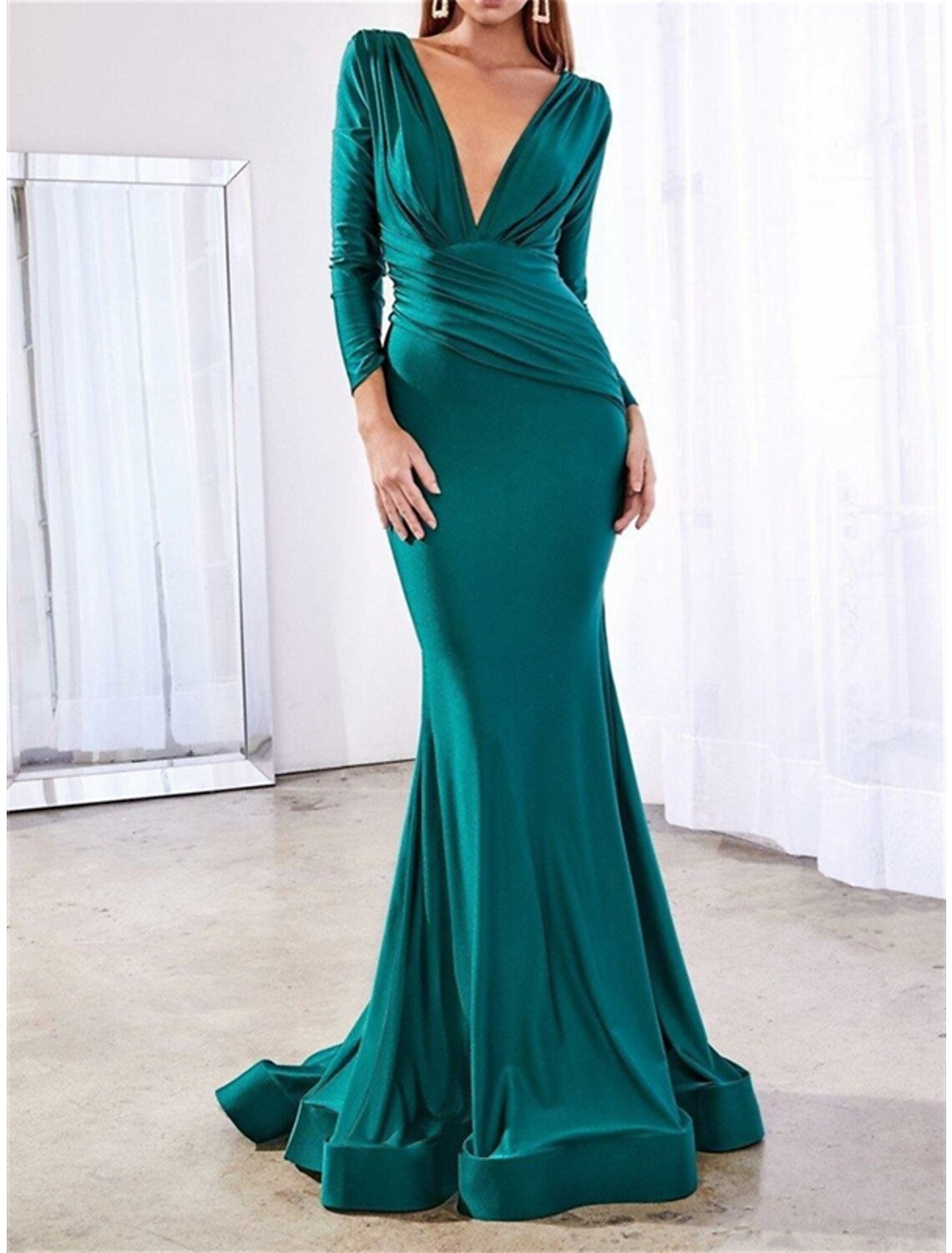 Wholesale Mermaid / Trumpet Bridesmaid Dress V Neck Long Sleeve Elegant Court Train Chiffon with Ruching / Solid Color