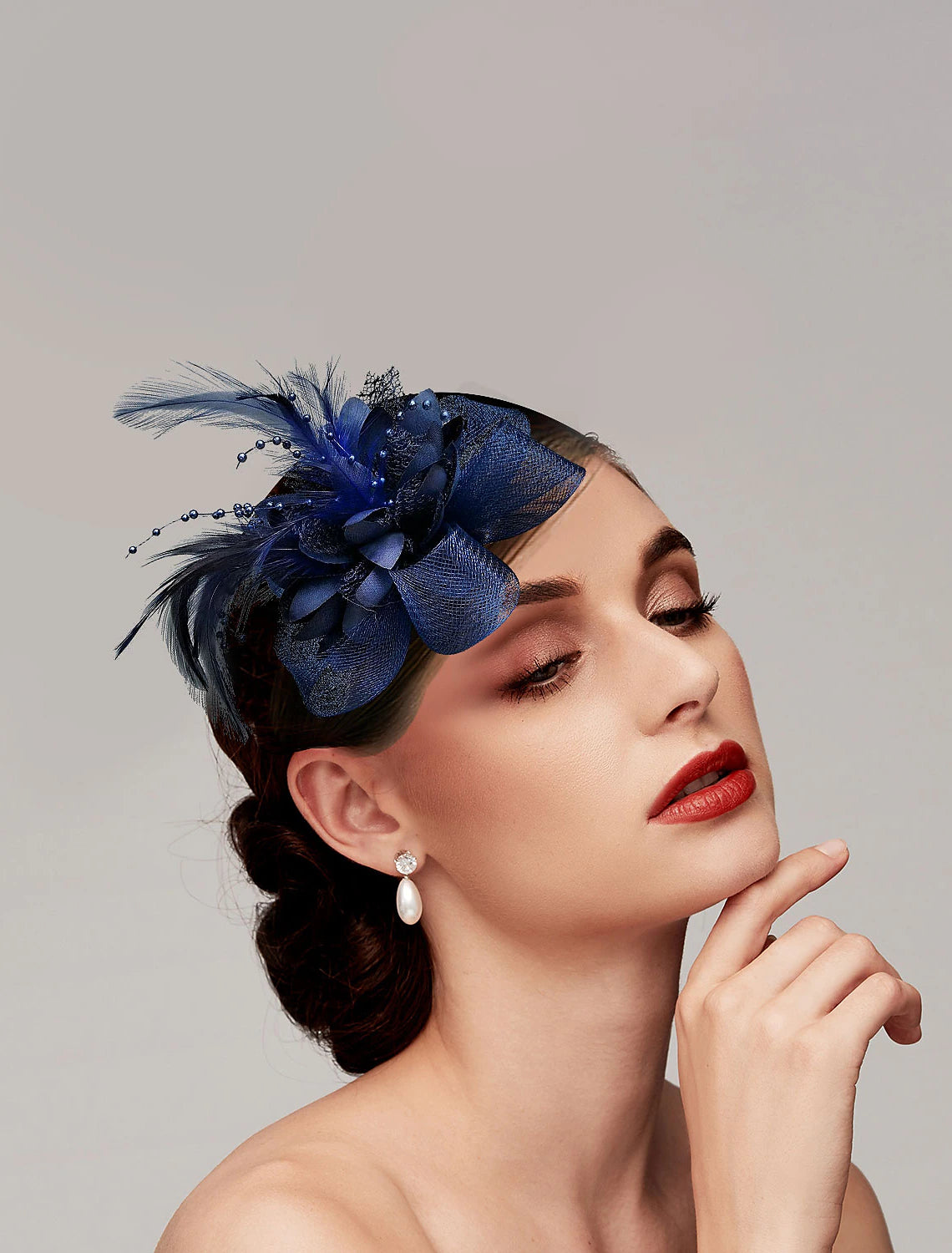 Wholesale Vintage Style Elegant & Luxurious Tulle / Feathers Fascinators / Hats / Headwear with Floral / Beading 1PC Wedding / Ladies Day / Melbourne Cup Headpiece