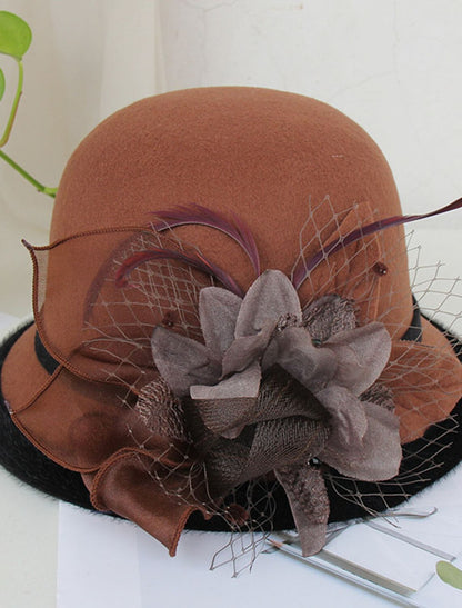 Wholesale Kentucky Derby Hat Fall Wedding Hats Artificial feather Poly / Cotton Blend Bowler / Cloche Hat Bucket Hat Fedora Hat Casual Holiday Vintage Style Elegant With Feather Appliques Headpiece Headwear