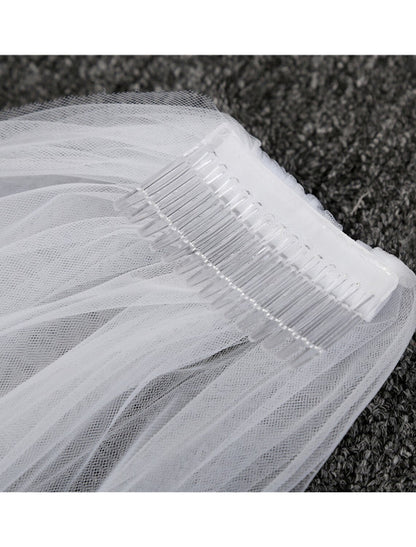 Wholesale One-tier Simple Wedding Veil Chapel Veils with Solid Tulle