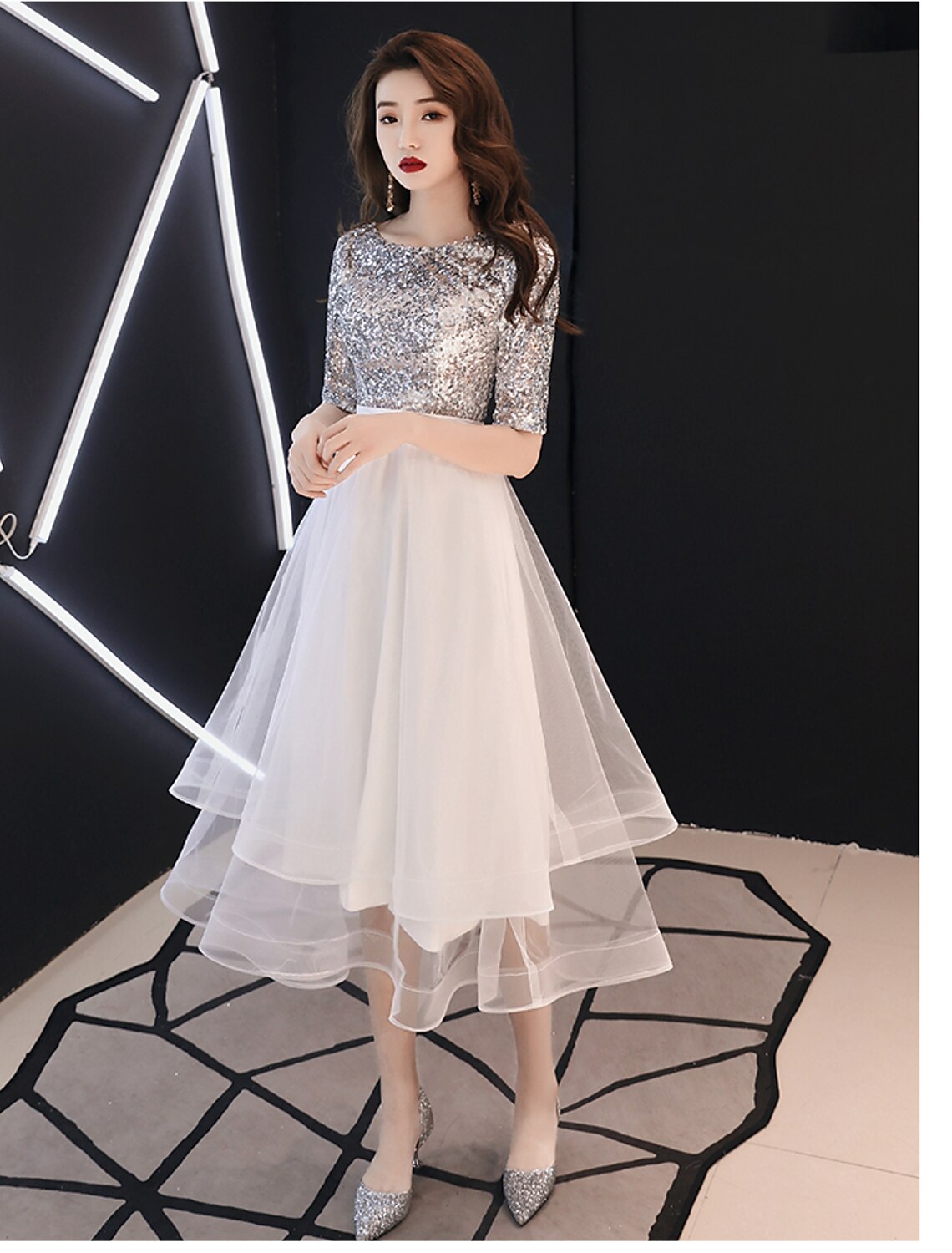 Wholesale A-Line Sparkle White Cocktail Party Prom Dress Jewel Neck Half Sleeve Tea Length Satin with Sequin