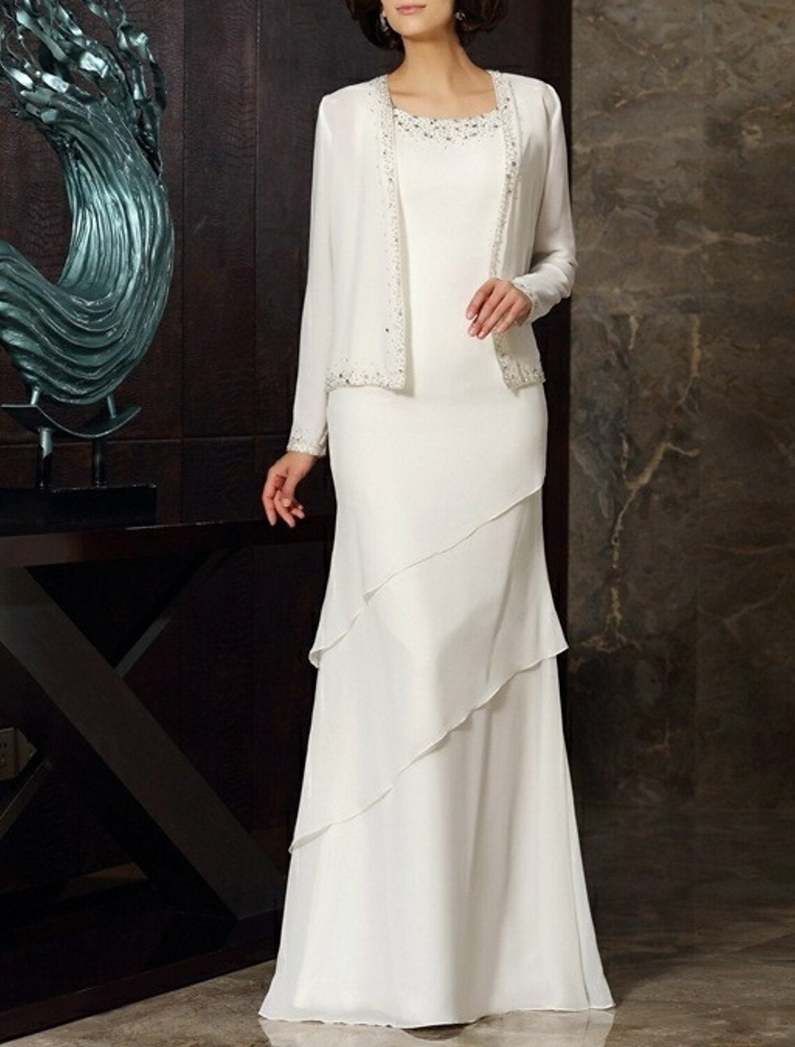 Wholesale Sheath / Column Mother of the Bride Dress Elegant & Luxurious Jewel Neck Floor Length Chiffon Long Sleeve with Beading Tier