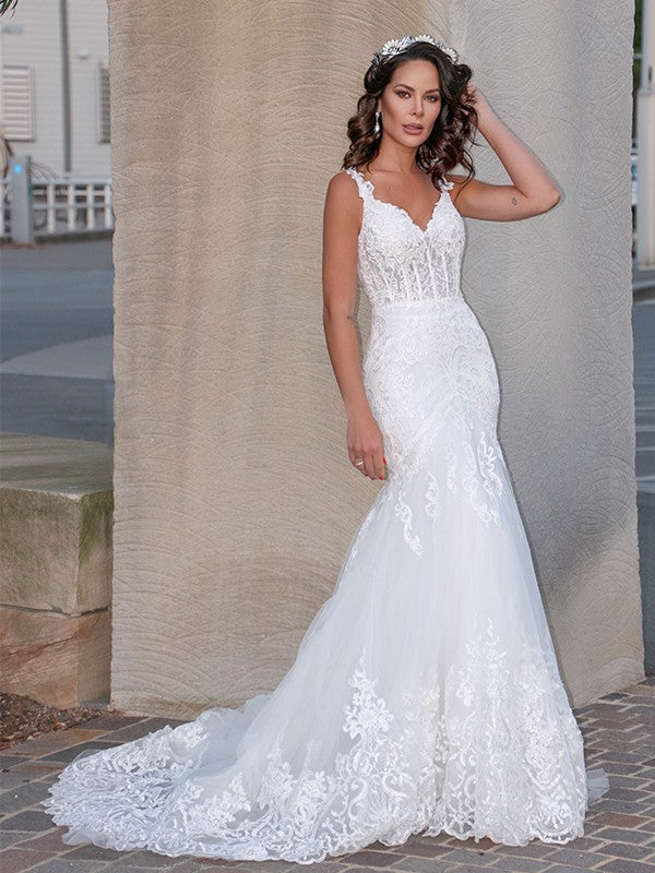 Wholesale Trumpet/Mermaid Tulle V-neck Sleeveless Applique Sweep/Brush Train Wedding Dresses