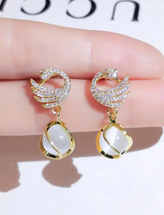 Wholesale Women's Drop Earrings Fine Jewelry Classic Precious Stylish Romantic Earrings Jewelry Gold For Wedding Party 1 Pair