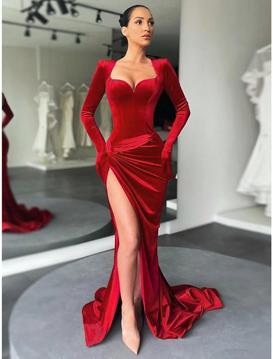 Wholesale A-Line Evening Gown Vintage Dress Formal Fall Court Train Long Sleeve Sweetheart Velvet with Ruched