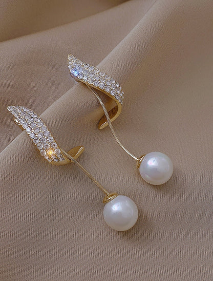 Wholesale Women's Pearl Drop Earrings Fine Jewelry Classic Precious Stylish Simple Earrings Jewelry White For Wedding Party 1 Pair