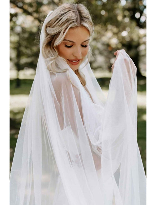 Wholesale One-tier Simple / Classic Style Wedding Veil Chapel Veils with Pure Color 110.24 in (280cm) Tulle