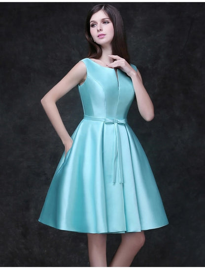 Wholesale A-Line Cocktail Dresses Minimalist Dress Homecoming Graduation Short / Mini Sleeveless Jewel Neck Satin with Sash / Ribbon Bow(s)