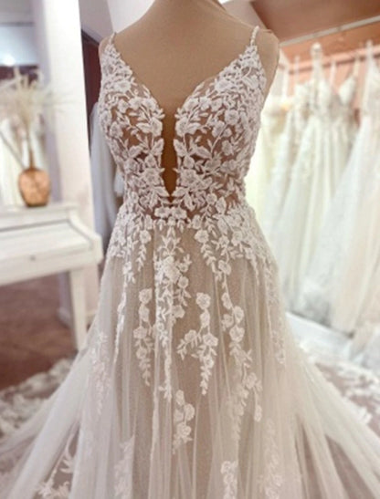 Wholesale Engagement Open Back Formal Wedding Dresses A-Line Camisole V Neck Spaghetti Strap Chapel Train Lace Bridal Gowns With Appliques