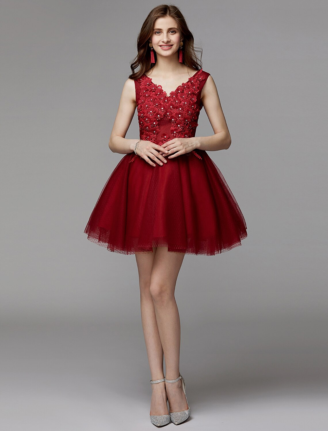 Wholesale A-Line Party Dress Homecoming Graduation Short / Mini Sleeveless V Neck Lace Over Tulle with Crystals Appliques