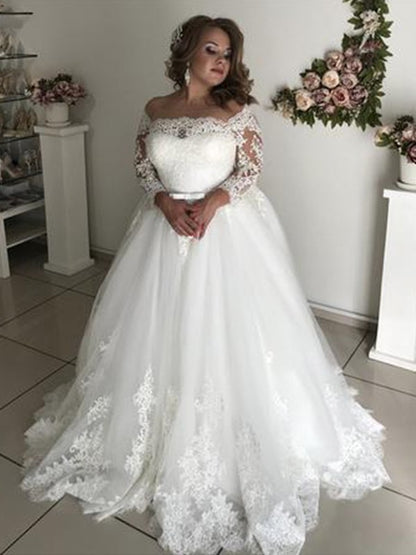 Wholesale A-Line/Princess Off-the-Shoulder Long Sleeves Court Train Lace Tulle Wedding Dresses