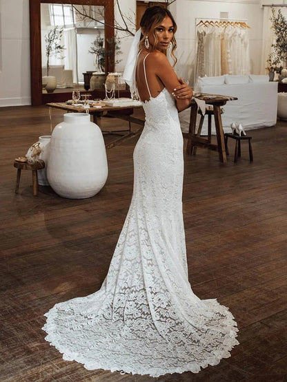 Wholesale Sheath/Column Lace V-neck Sleeveless Court Train Wedding Dresses