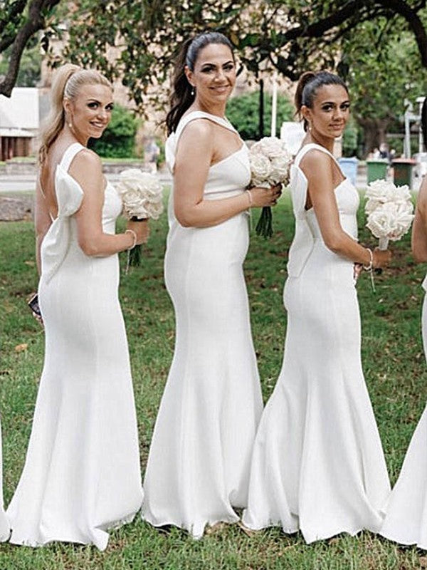 Wholesale Trumpet/Mermaid Stretch Crepe Ruched Halter Sleeveless Floor-Length Bridesmaid Dresses