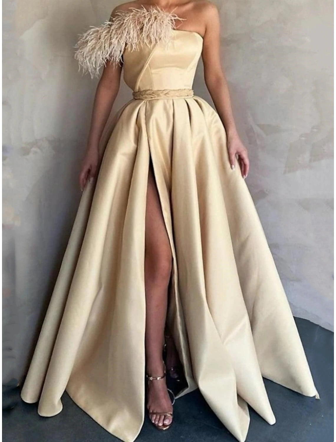 Wholesale A-Line Evening Gown High Split Dress Formal Floor Length Sleeveless One Shoulder Satin with Feather Slit