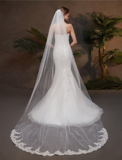 Wholesale One-tier Lace Applique Edge Wedding Veil Chapel Veils with Appliques Tulle