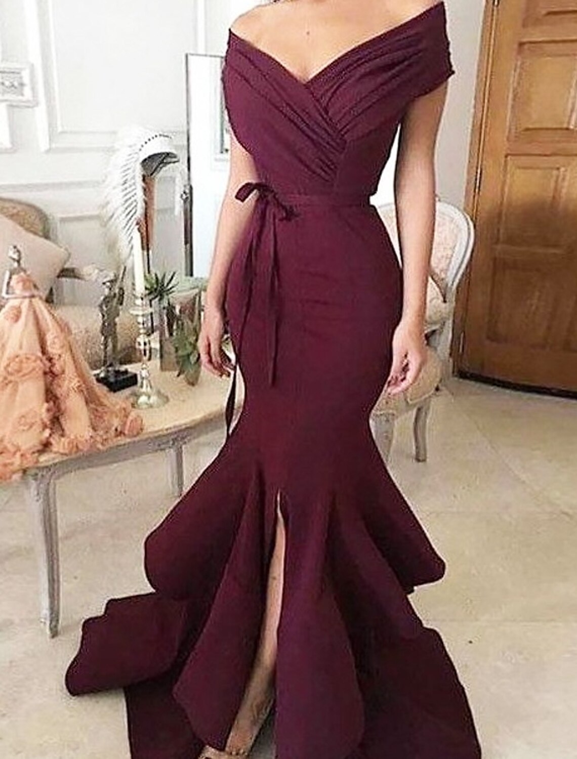 Wholesale Mermaid / Trumpet Minimalist Sexy Wedding Guest Formal Evening Valentine's Day Dress V Neck Sleeveless Sweep / Brush Train Charmeuse with Slit Tier