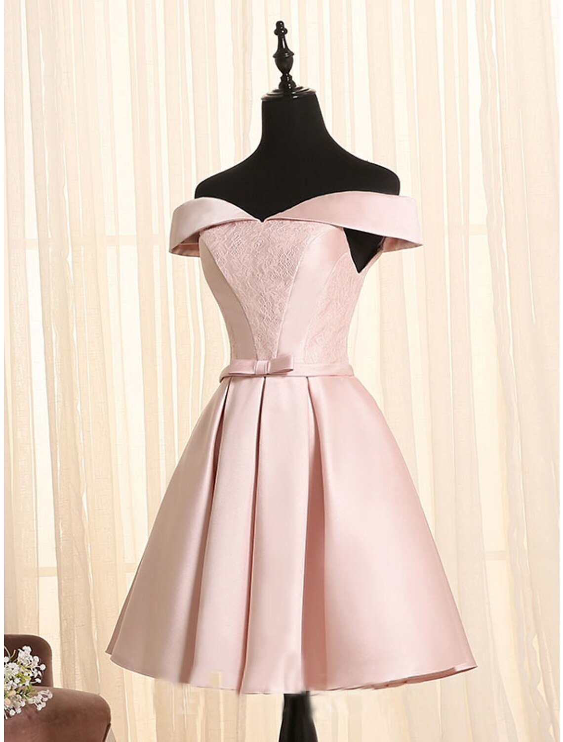 Wholesale A-Line Minimalist Elegant Engagement Cocktail Party Dress Off Shoulder Sleeveless Short / Mini Satin with Bow(s) Lace