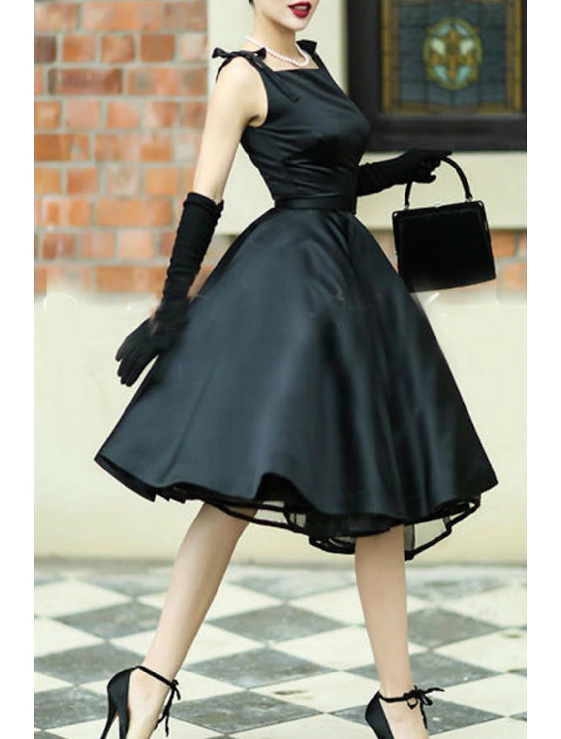 Wholesale A-Line Cocktail Dresses Elegant Dress Holiday Birthday Knee Length Sleeveless Spaghetti Strap Satin with Bow(s)