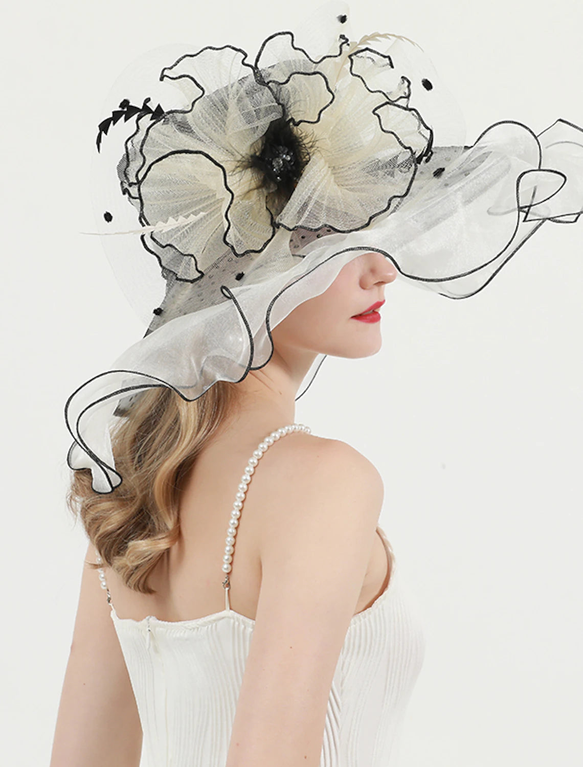 Wholesale Hats Organza Kentucky Derby Church Wedding Sun Protection With Feathers / Fur Floral Headpiece Headwear