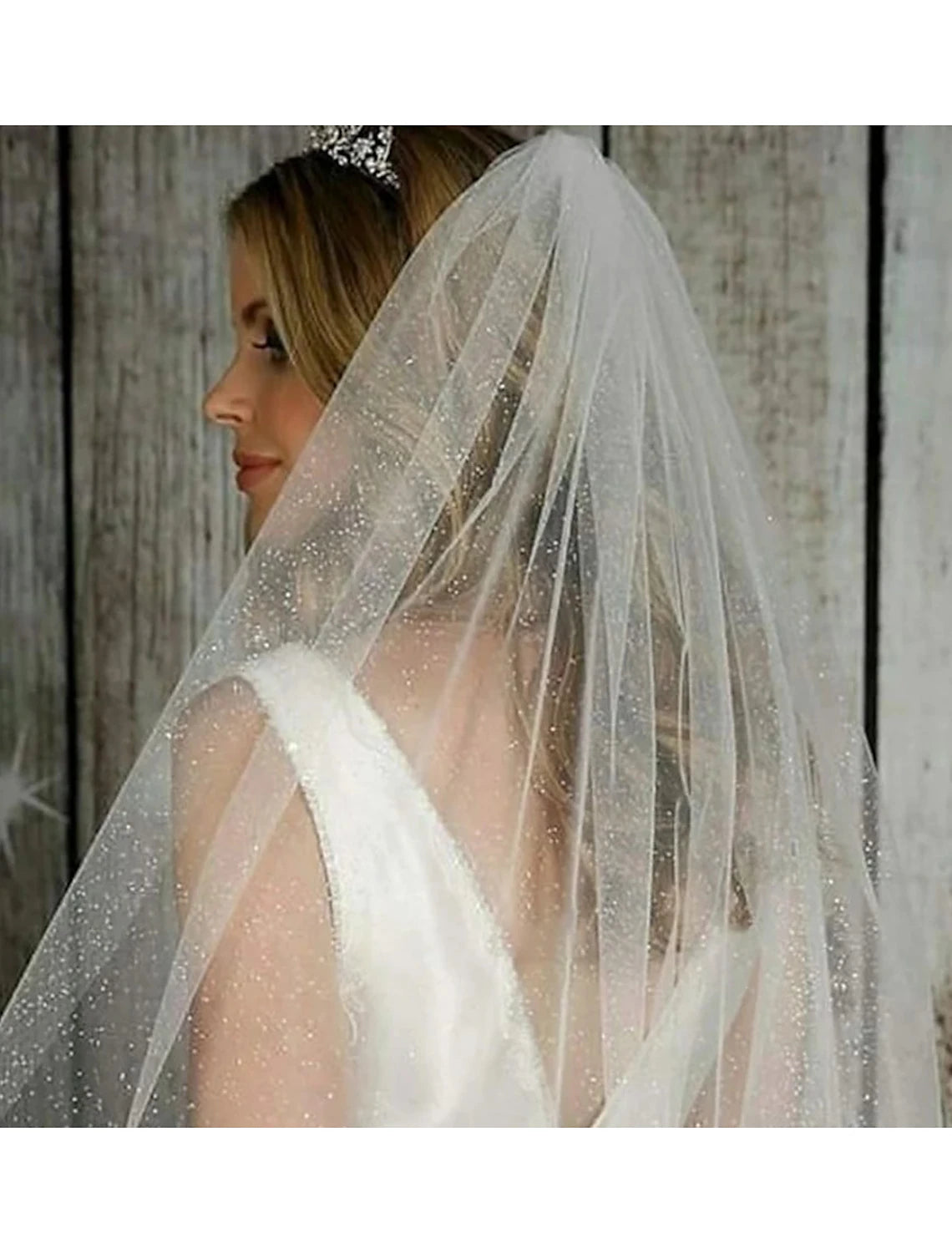 Wholesale One-tier Sparkle & Shine / Hyperbole Wedding Veil Cathedral Veils with Sequin 110.24 in (280cm) Tulle