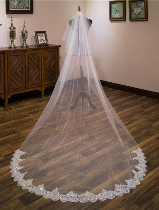 Wholesale Two-tier Lace Wedding Veil Cathedral Veils with Sequin / Embroidery Tulle