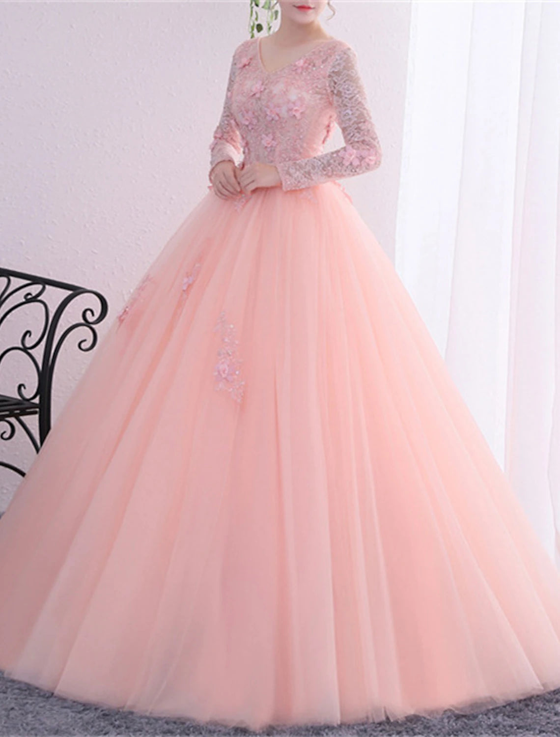 Wholesale Ball Gown Quinceanera Dresses Princess Dress Performance Quinceanera Floor Length Long Sleeve V Neck Polyester with Crystals Appliques