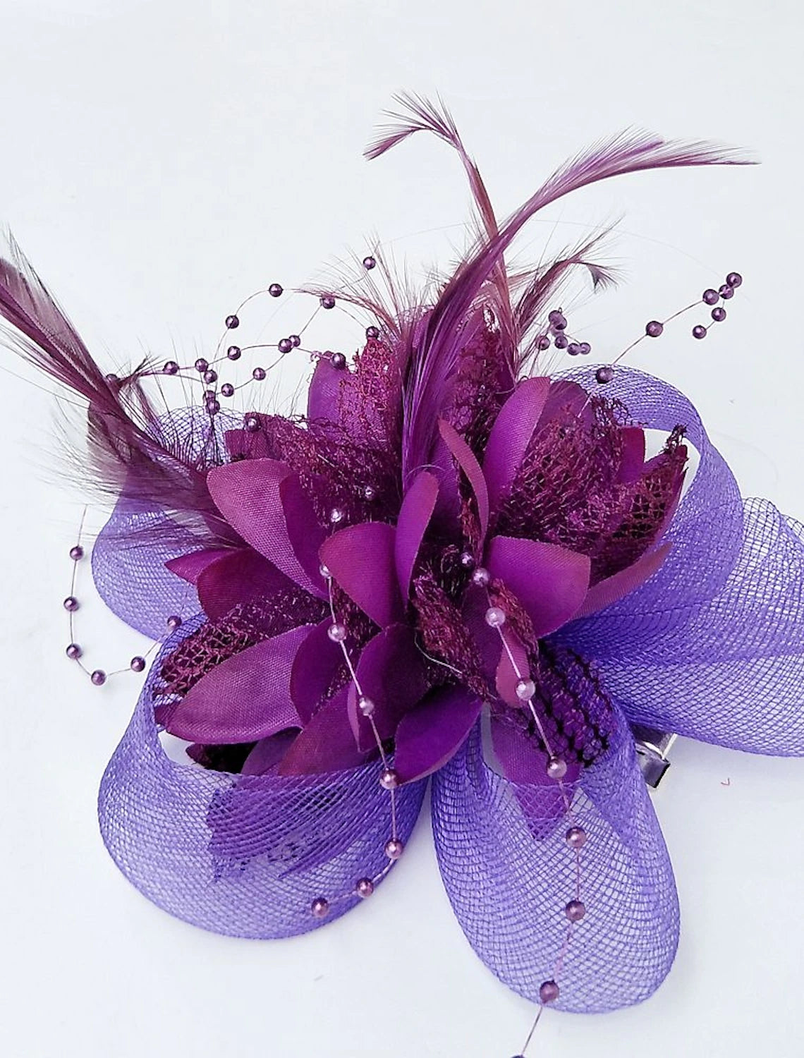 Wholesale Elegant Feather Net Fascinators Hats with Feathers Fur Floral 1PC Special Occasion Kentucky Derby Horse Race Ladies Day Headpiece