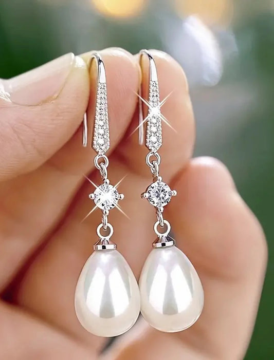 Wholesale Women's Pearl Drop Earrings Fine Jewelry Classic Precious Stylish Simple Earrings Jewelry White For Wedding Party 1 Pair