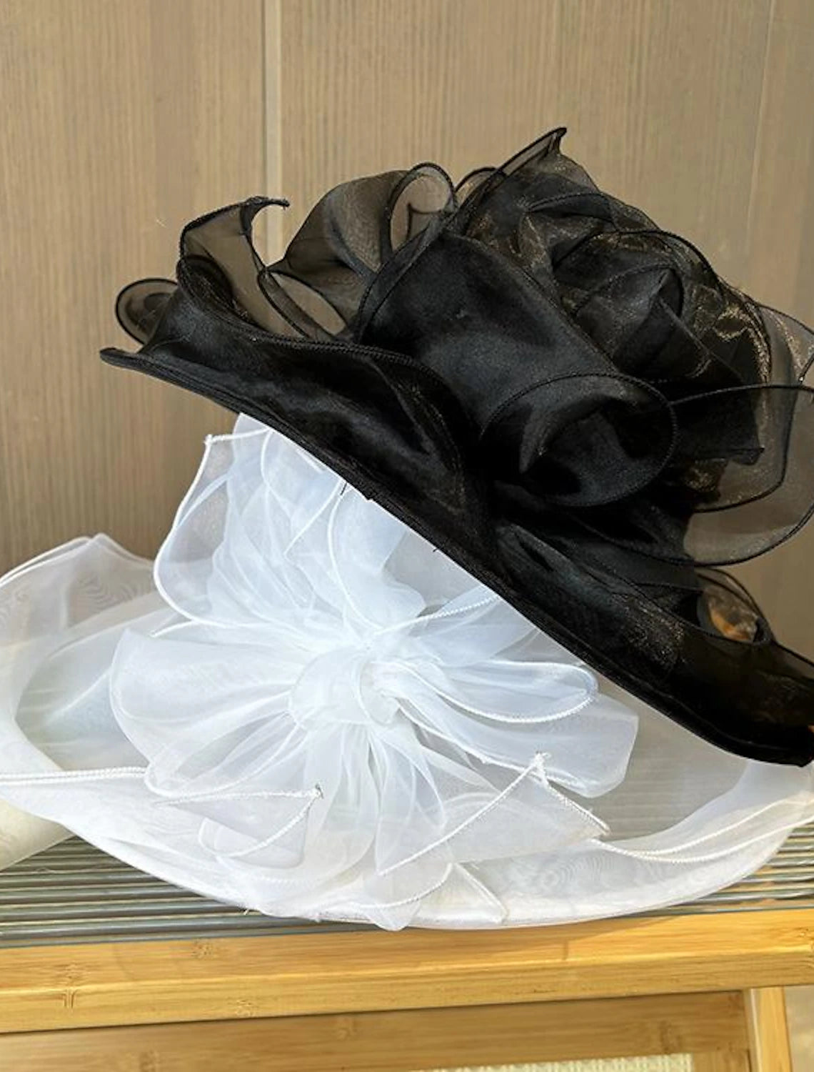 Wholesale Fascinators Hats Headwear Organza Bucket Hat Floppy Hat Sun Hat Casual Holiday Elegant Vintage With Flower Pure Color Headpiece Headwear