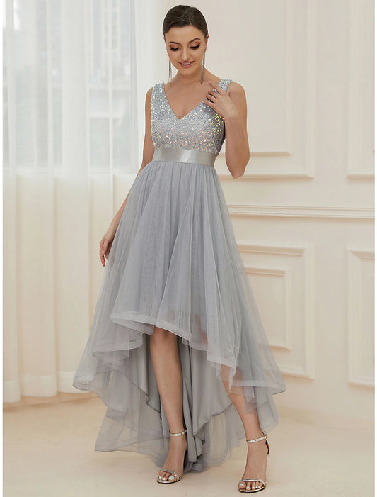 Wholesale A-Line Bridesmaid Dress V Neck Sleeveless Elegant Asymmetrical Sequined with Sequin / Tier