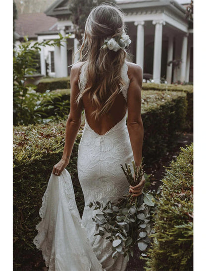 Wholesale Beach Open Back Boho Wedding Dresses Mermaid / Trumpet Halter Sleeveless Chapel Train Lace Bridal Gowns With Appliques